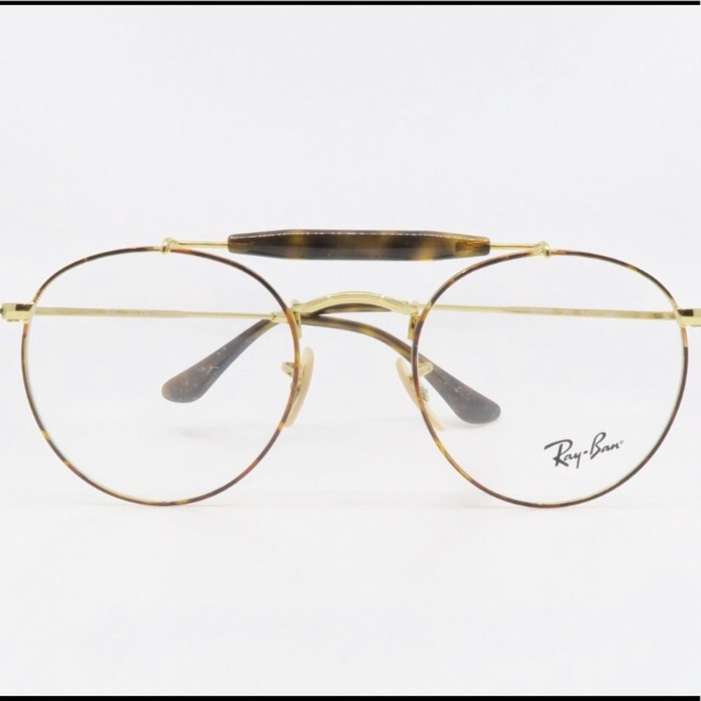 Unique Ray Ban glasses with demo lens and case
